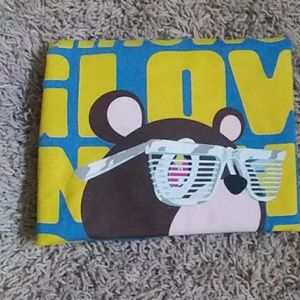 2007 vtg Kanye West " Glow in the Dark " Tee